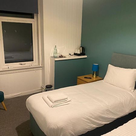 Queensberry Arms Hotel Kirkconnel Экстерьер фото